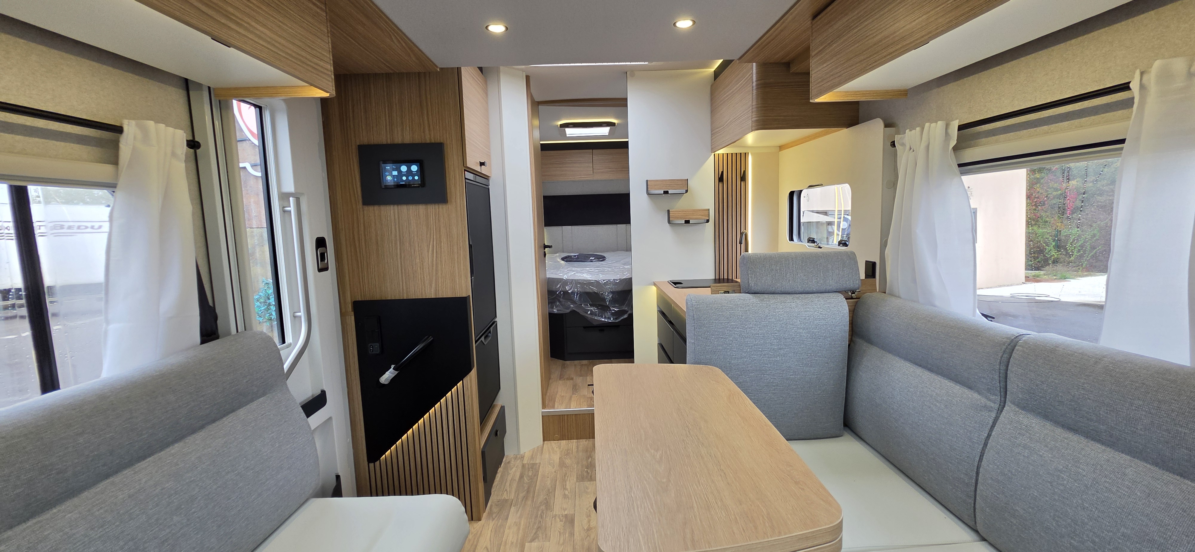  - 13 - BAVARIA T 740 FC NOMADE 